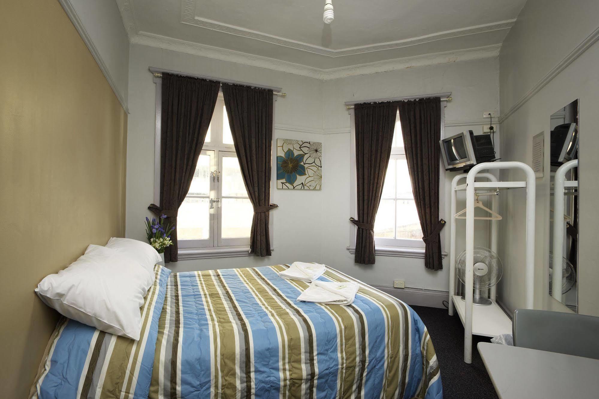 The George Street Hotel Sydney Ngoại thất bức ảnh