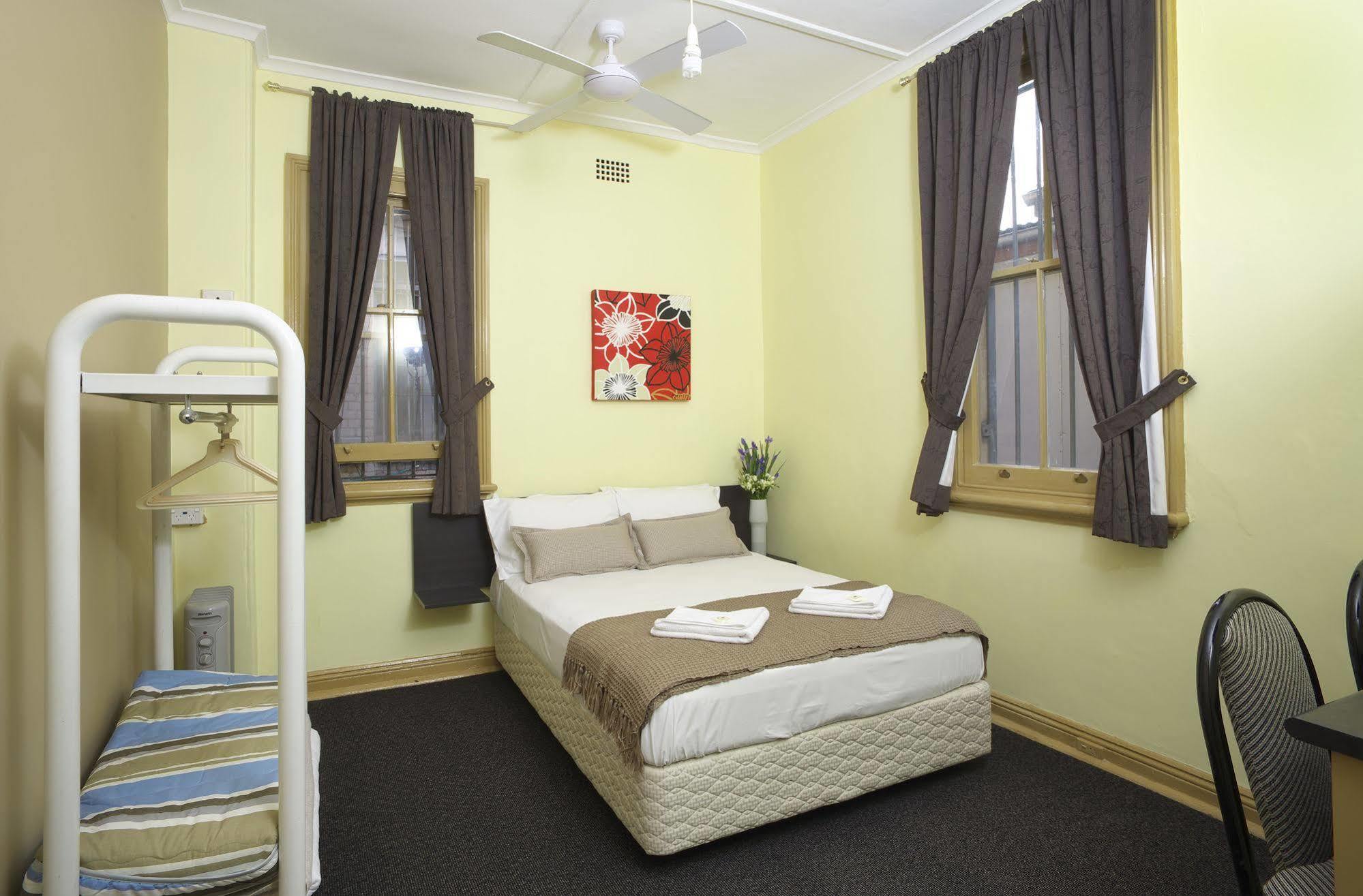 The George Street Hotel Sydney Ngoại thất bức ảnh